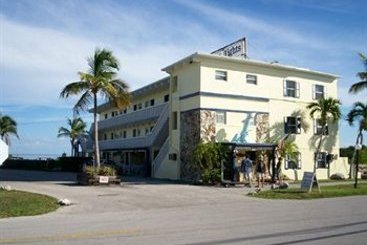 Harbor Lights Motel at Holiday Isle