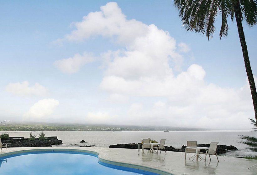 Hotel Naniloa Volcanoes Resort  | Hilo | Hawaii | United States 9