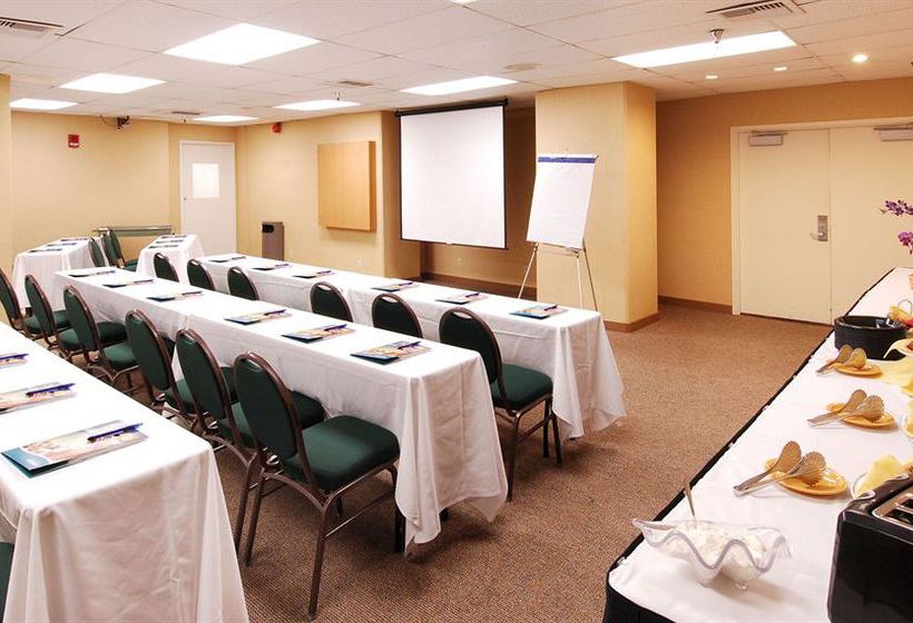 Aston Waikiki Beach Hotel  | Honolulu | Hawaii | United States 5