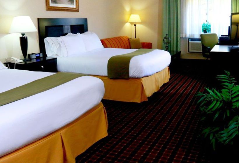 Hotel Holiday Inn Express Stony Brook Long Island 