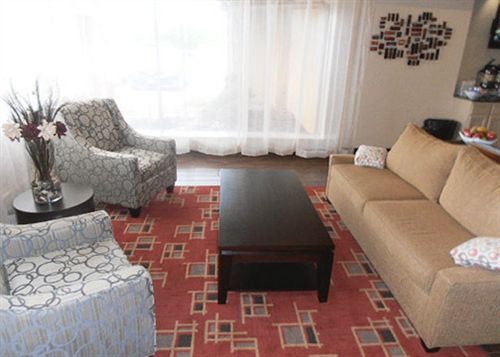 Clarion Hotel Buffalo Airport  | Williamsville | Nueva York | United States 9