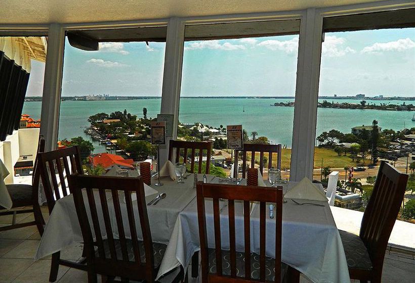 Grand Plaza Hotel & Beach Resort 