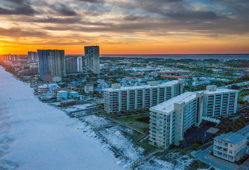 Resort Mainsail Condos 