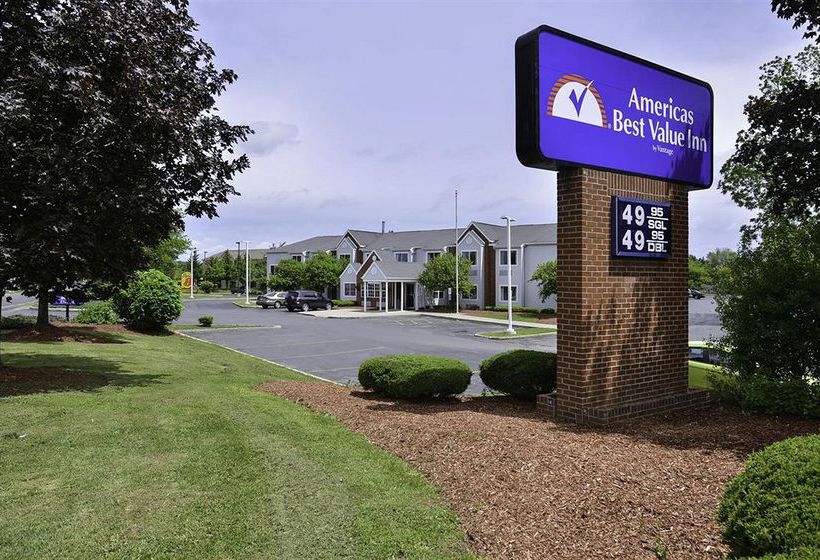Microtel Inn Syracuse East 