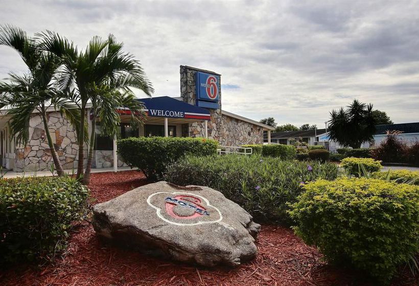 Motel 6 Palm Bay  | Palm Bay | Florida | United States 1