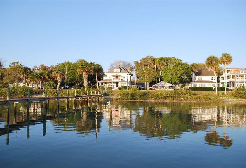 Hotel Night Swan Intracoastal Bed & Breakfast  | New Smyrna Beach | Florida | United States 11