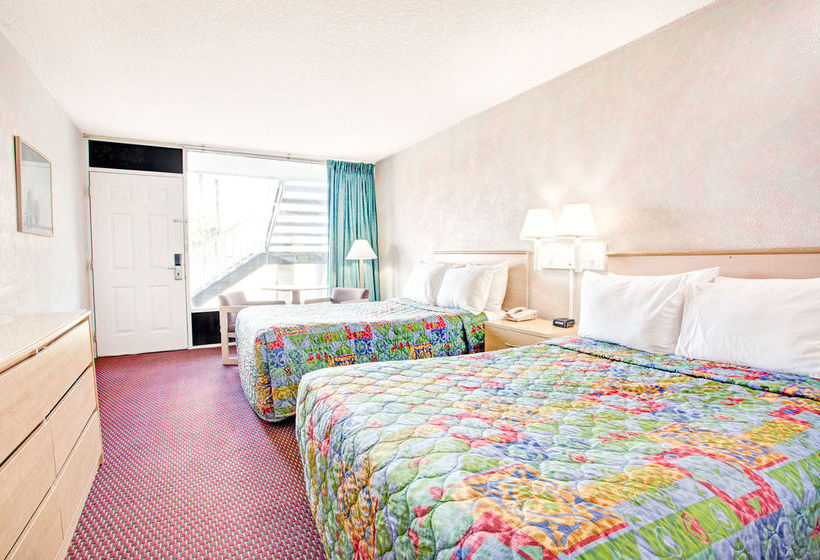 Hotel Rodeway Inn Bradenton  | Bradenton | Florida | United States 12