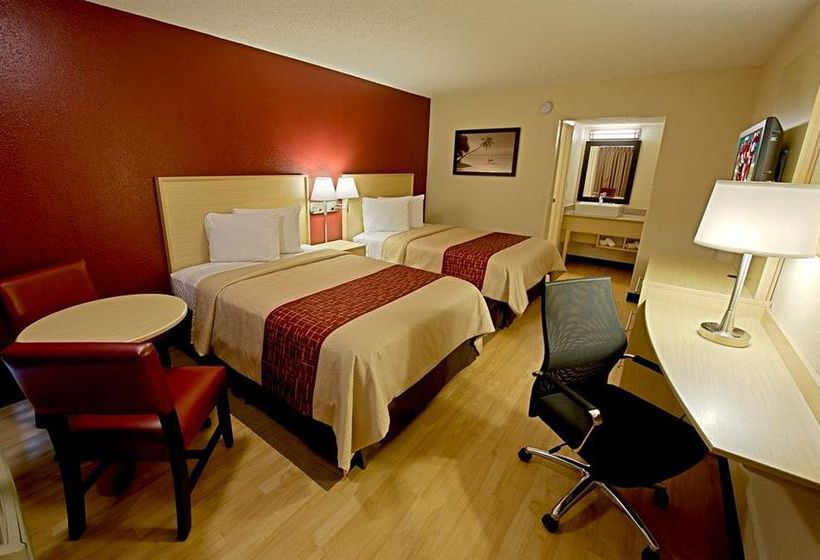 Hotel Red Roof Inn & Suites Naples  | Naples | Florida | United States 13
