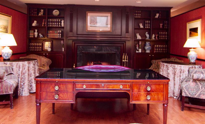 Roslyn Claremont Hotel 