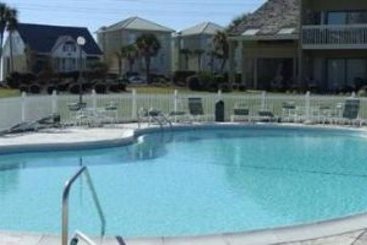 Resort Seascape's Lakefront Townhouses Destin
