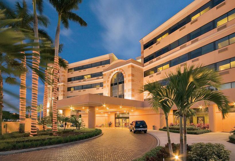 DoubleTree by Hilton Hotel West Palm Beach Airport 