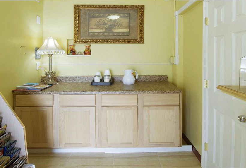 Hotel Americas Best Value Inn  | Tona Beach Shores | Florida | United States 3