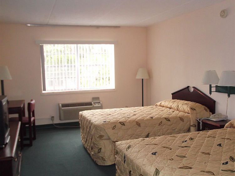 Hotel Collegiate Village Inn  | Tallahassee | Florida | United States 4