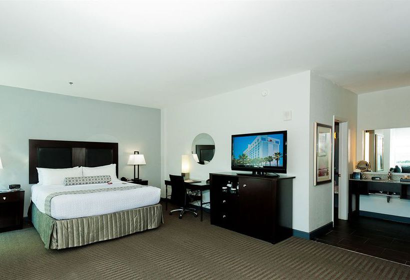 Crowne Plaza Hotel Tampa - Westshore  | Tampa | Florida | United States 20