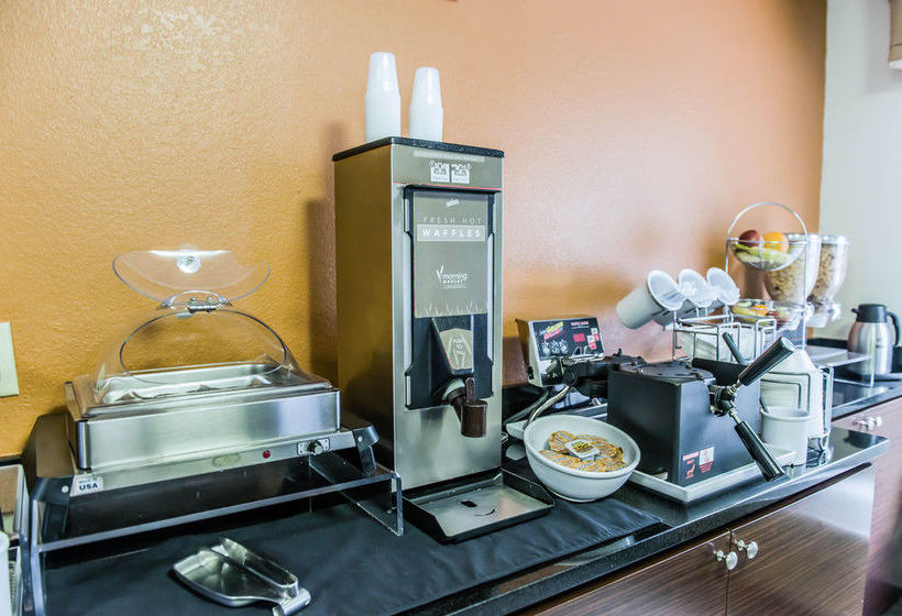 Hotel Sleep Inn  | Tallahassee | Florida | United States 3