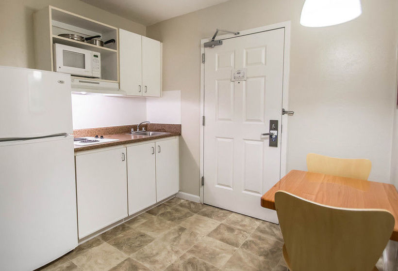 Hotel Suburban Extended Stay Melbourne 