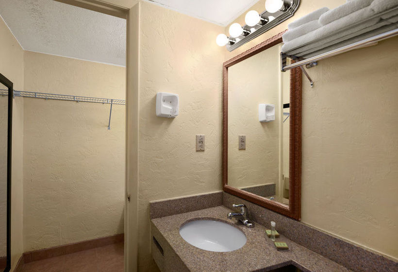 Hotel Super 8 Bradenton Sarasota Area