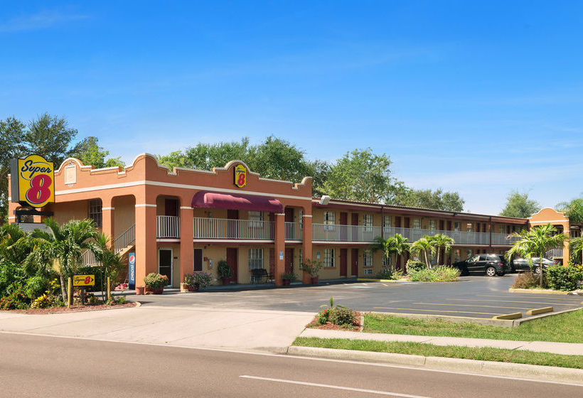 Hotel Super 8 Bradenton Sarasota Area  | Bradenton | Florida | United States 9