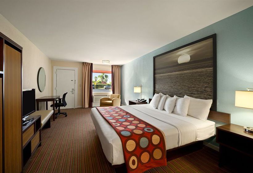 Super 8 Motel Florida City Homestead  | Florida City | Florida | United States 1