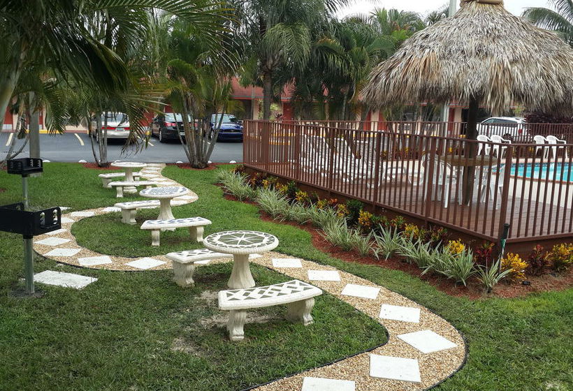 Super 8 Motel Florida City Homestead  | Florida City | Florida | United States 5