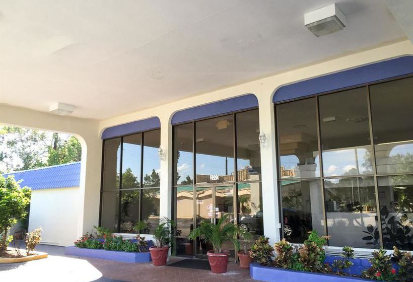 Super 8 Motel - Speedway  | Daytona Beach | Florida | United States 2