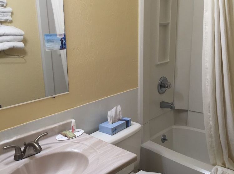 Super 8 Motel Bath Hammondsport Area  | Bath | Nueva York | United States 4