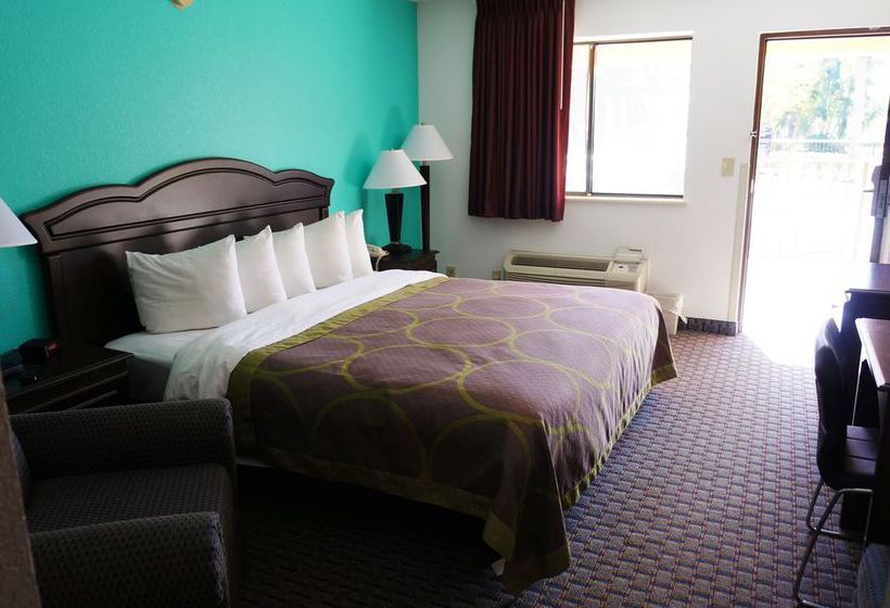 Hotel Super 8 Naples  | Naples | Florida | United States 18