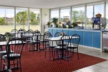 Hotel Super 8 Ocala  | Ocala | Florida | United States 3