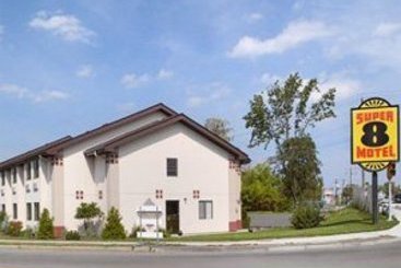 Super 8 Motel 