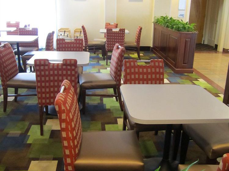 Hotel Holiday Inn Express Boston  | Boston | Massachusetts | United States 19