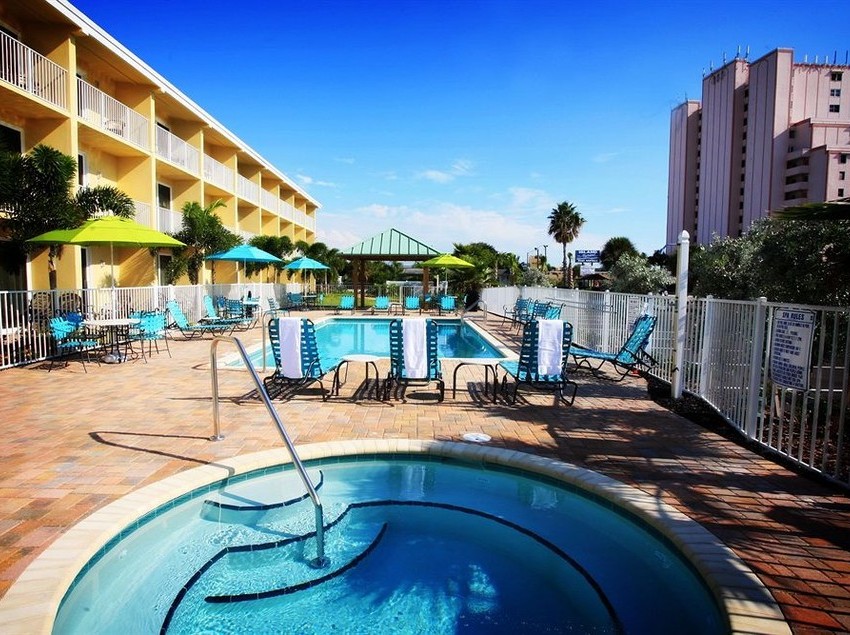 Hotel Treasure Bay & Marina 