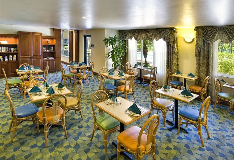 Hotel Hawthorn Suites by Wyndham Naples 