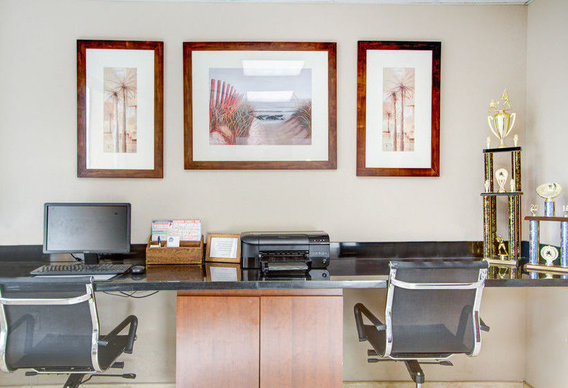 Hotel Comfort Suites Sawgrass 