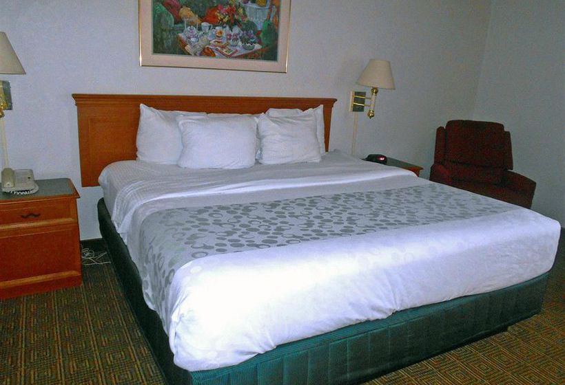 Hotel La Quinta North Airport