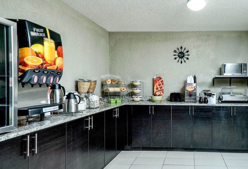 Hotel Sleep Inn  | Leesburg | Florida | United States 11