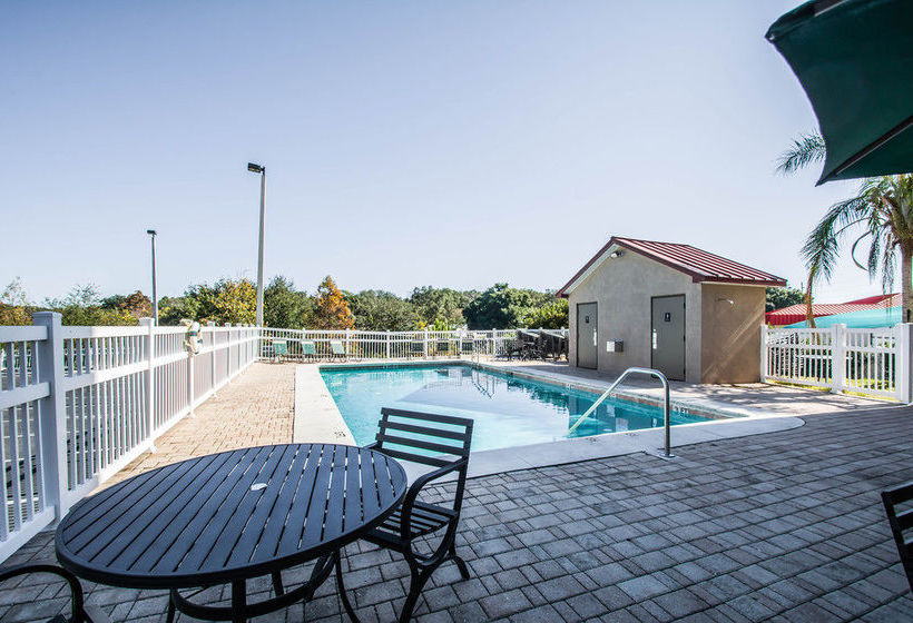 Hotel Sleep Inn  | Leesburg | Florida | United States 9