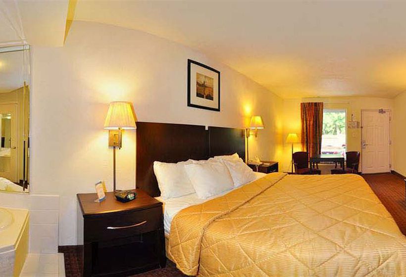 Hotel Quality Inn & Suites Panama City  | Panama City | Florida | United States 8