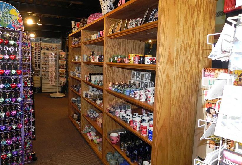 Quality Hotel & Suites At The Falls Niagara Falls