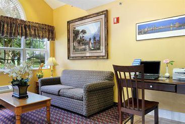 Microtel Inn & Suites Jacksonville Butler Blvd  | Jacksonville | Florida | United States 10