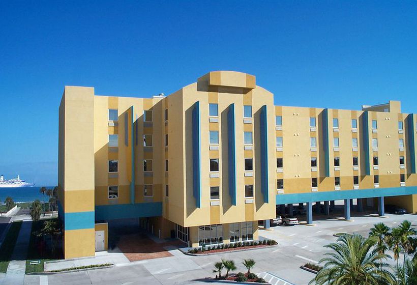 Hotel Quality Suites Cocoa Beach