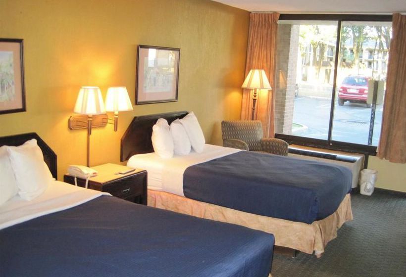 Hotel Americas Best Value Inn & Suites Pensacola  | Pensacola | Florida | United States 14