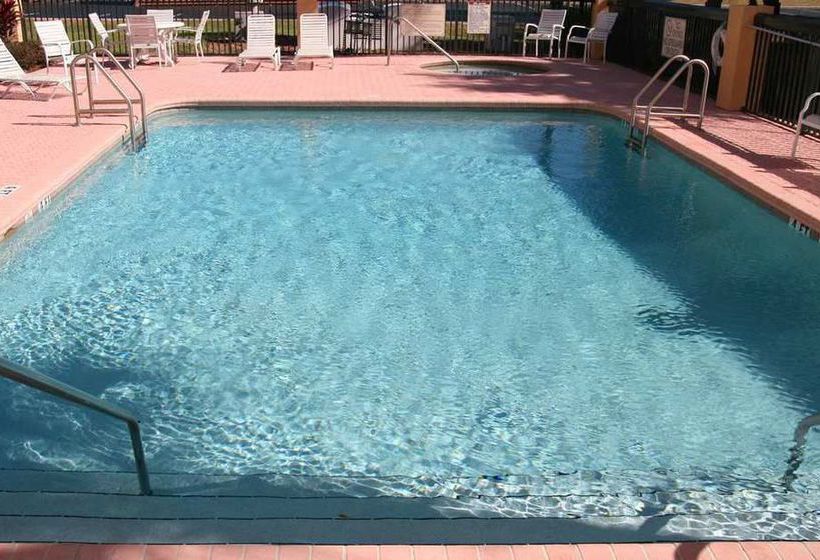 Hotel Hampton Inn Orlando-Maingate South  | Davenport | Florida | United States 15