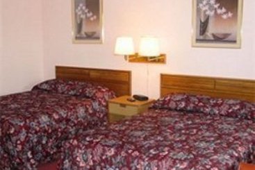 Hotel Red Carpet Utica Herkimer Ilion 