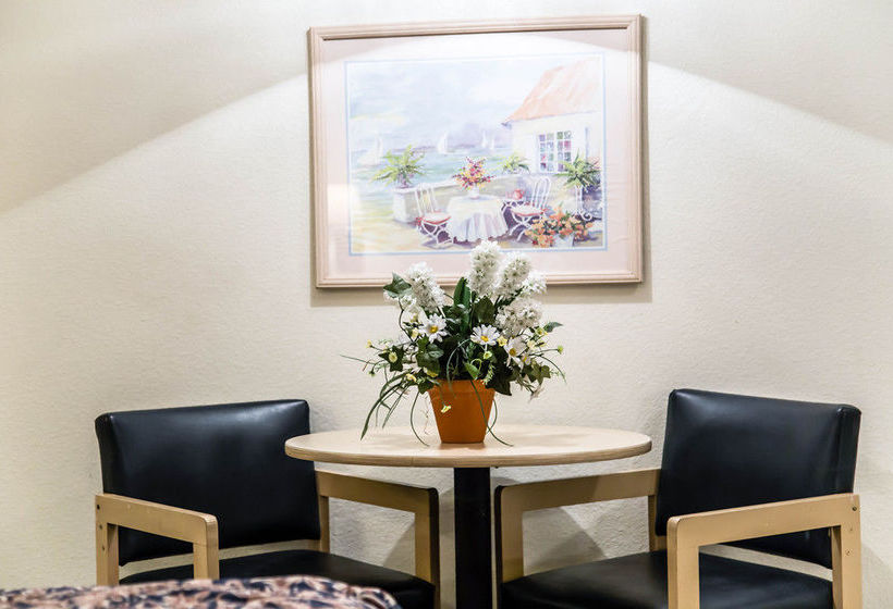 Hotel Suburban Extended Stay Lakeland  | Lakeland | Florida | United States 11