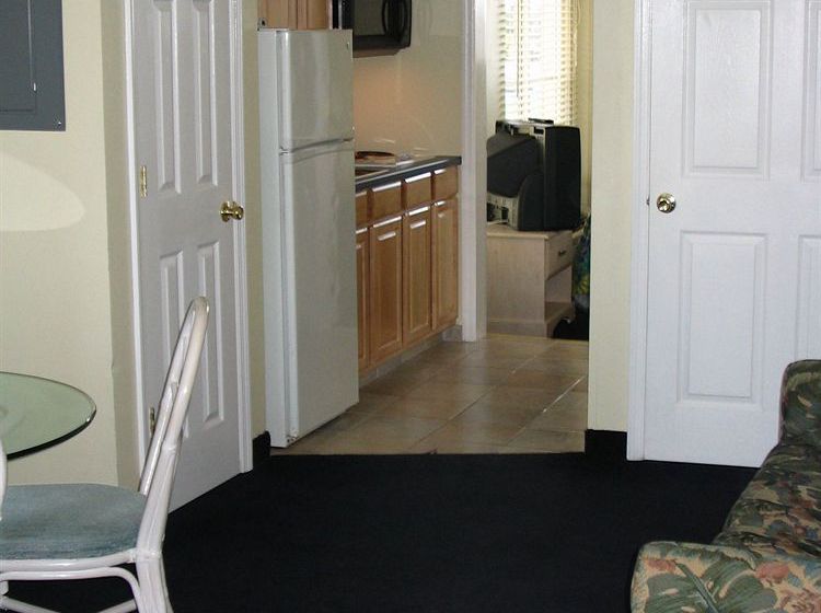 Hotel The Lighthouse Inn & Resort Suites  | Fort Myers Beach | Florida | United States 7