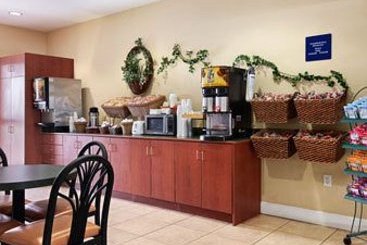 Microtel Inn & Suites Bushnell  | Ocala | Florida | Estados Unidos 8