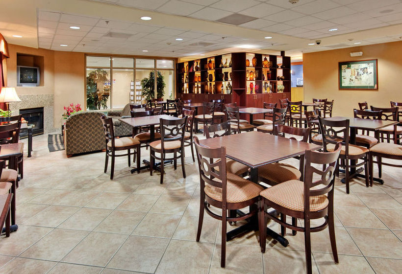 Hotel Holiday Inn Express Las Vegas - Nellis  | Las Vegas | Nevada | United States 10