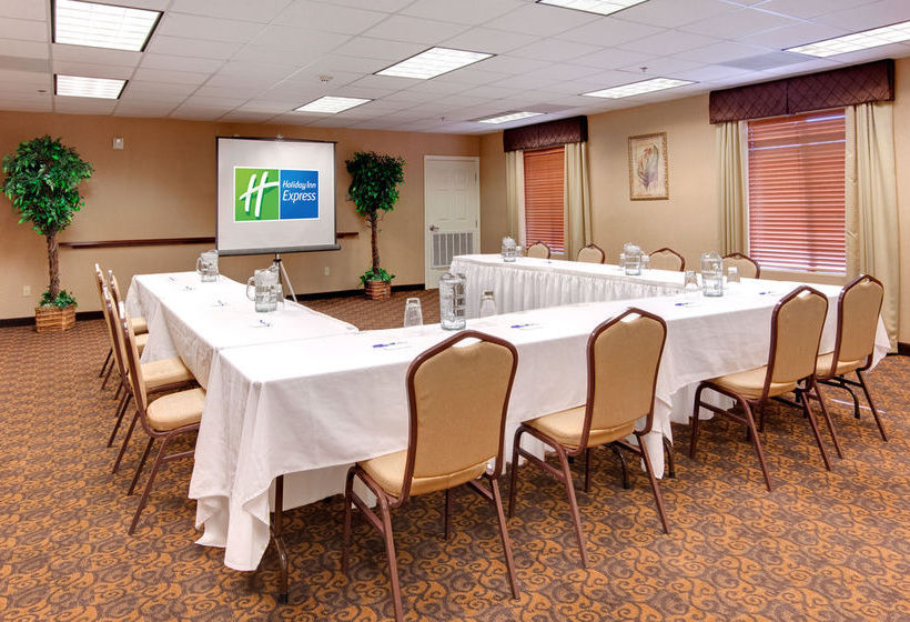 Hotel Holiday Inn Express Las Vegas - Nellis  | Las Vegas | Nevada | United States 16
