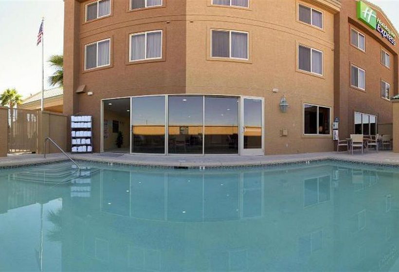 Hotel Holiday Inn Express Las Vegas - Nellis  | Las Vegas | Nevada | United States 6