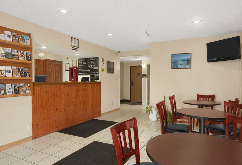 Motel Super 8 Massena, Ny  | Massena | Nueva York | United States 5